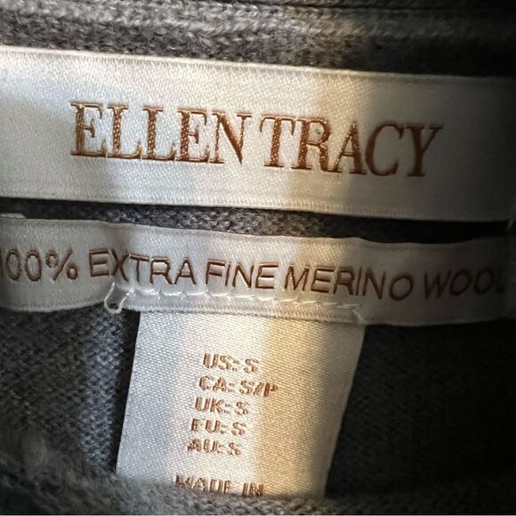 Ellen Tracy 100% Extra Fine Merino Wool Cowl Neck Split Open Back Sweater Sz S - Picture 3 of 11